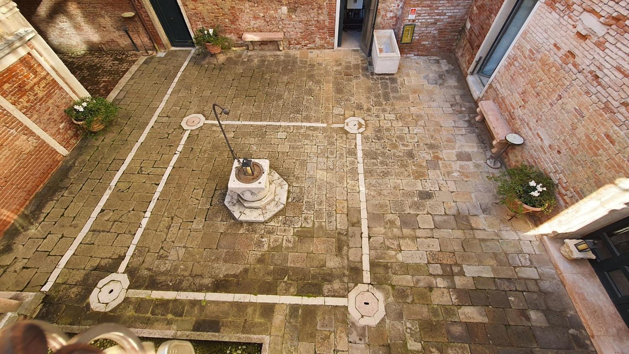Aparthotel Palazzo Contarini Della Porta Di Ferro Wenecja Zewnętrze zdjęcie