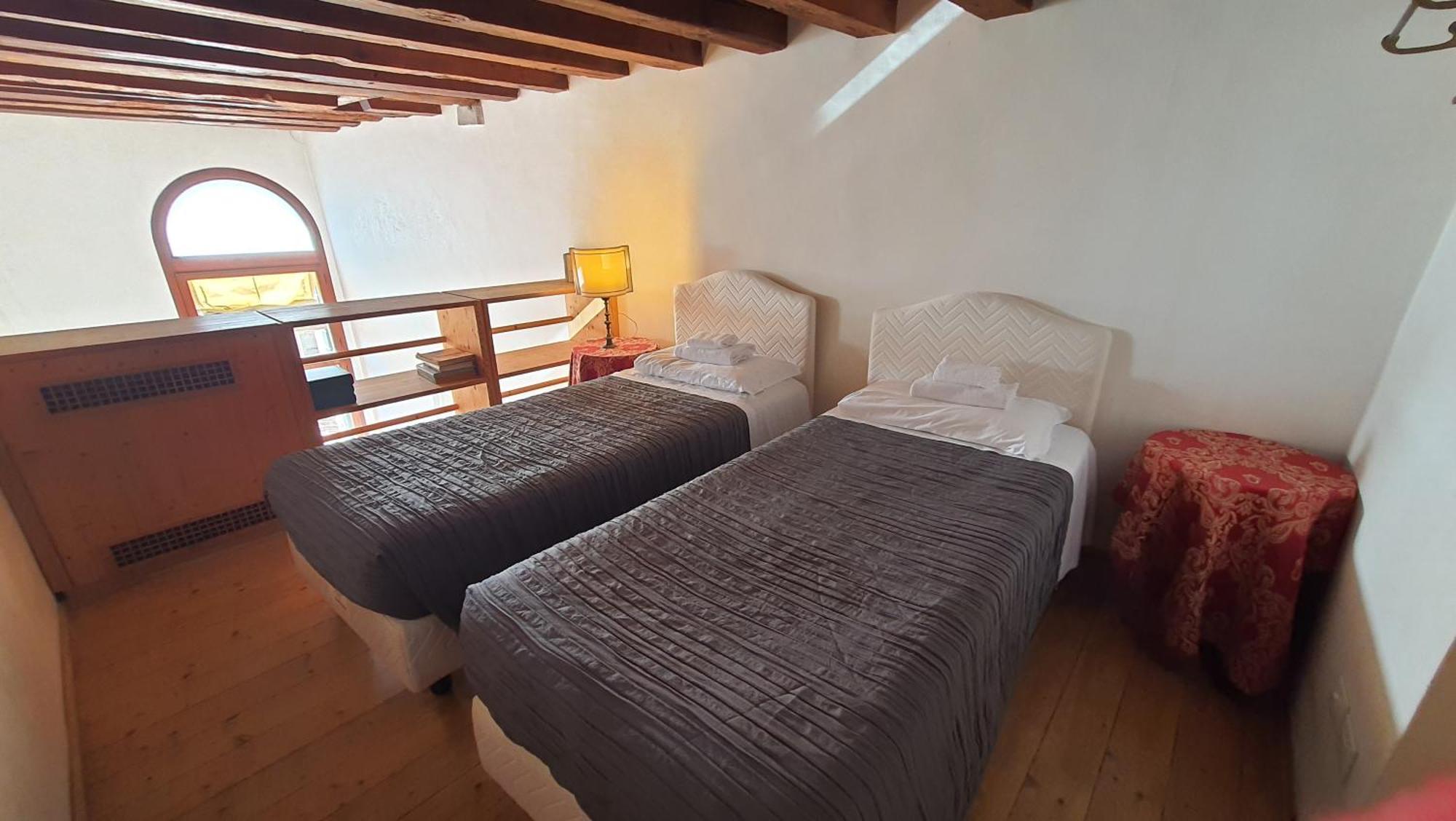 Aparthotel Palazzo Contarini Della Porta Di Ferro Wenecja Zewnętrze zdjęcie