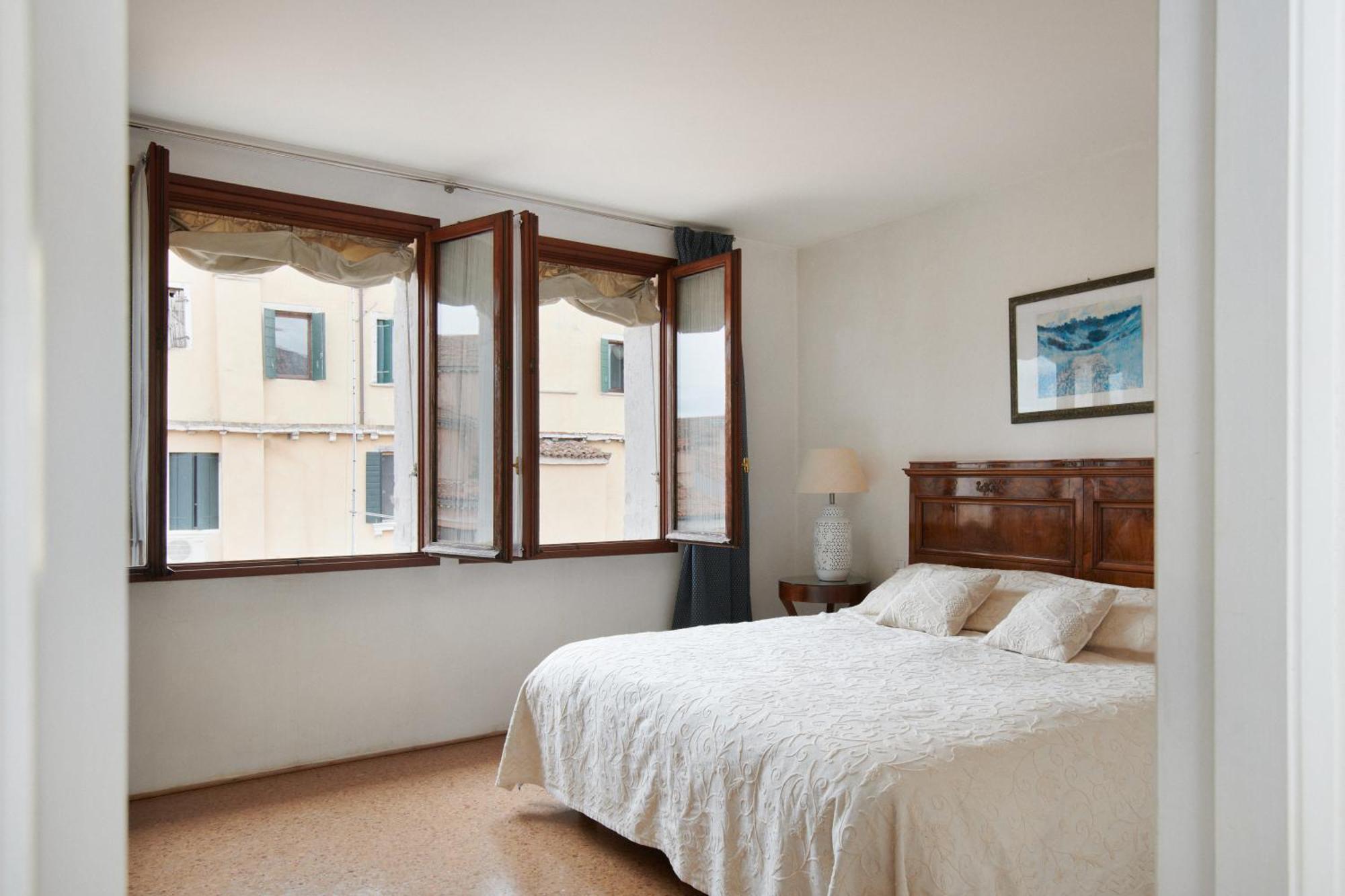Aparthotel Palazzo Contarini Della Porta Di Ferro Wenecja Zewnętrze zdjęcie